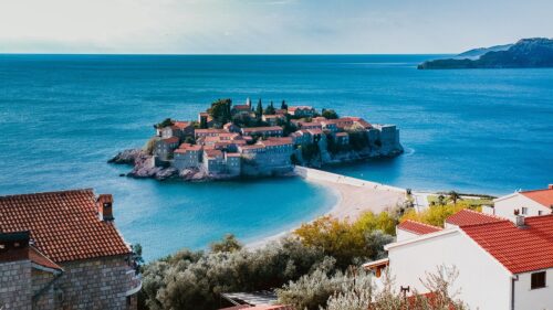 Sveti Stefan ponovo otvara vrata za turiste, evo koja je cijena ulaznica