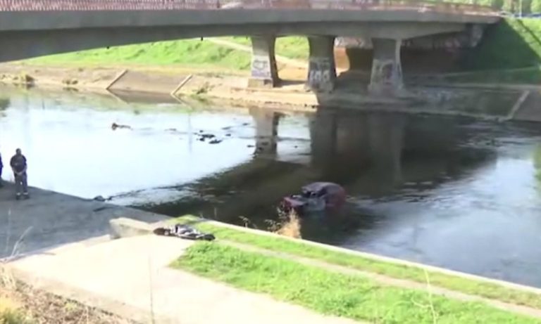 Automobil sletio u rijeku, stradala žena