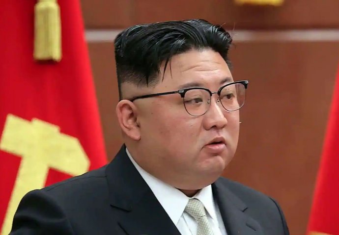 Kim Jong Un zatražio jačanje pomorskih snaga