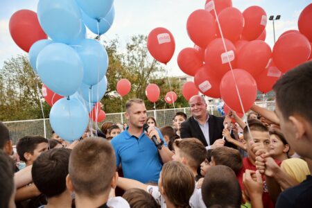 Uz pomoć m:tel-a još jedno banjalučko naselje dobilo moderni sportski teren