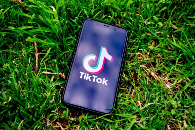 “Tiktok” mijenja pravila