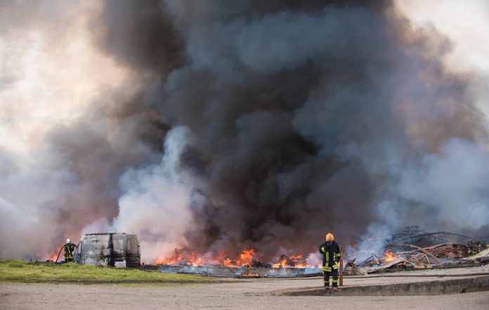 STRAVIČNA EKSPLOZIJA U ITALIJI, U VOJNOJ FABRICI POGINULA TRI RADNIKA