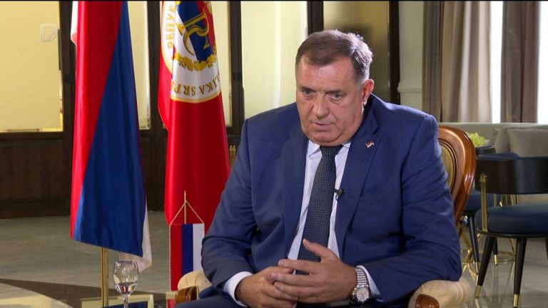 Dok Dodik i njegova djeca pljačkaju narod, on tvrdi da je cilj napada na njih otimanje imovine RS-u