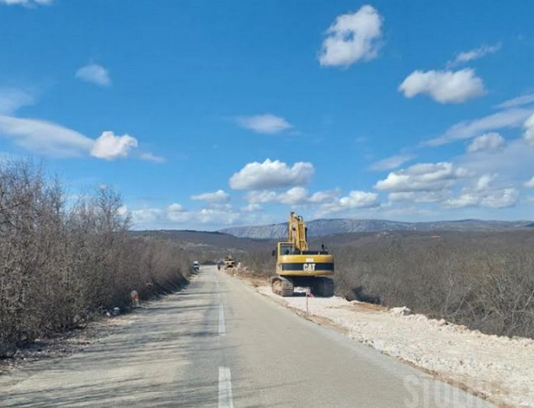 Još danas traju radovi na polaganju završnog sloja asfalta na MP Stolac-Ljubinje