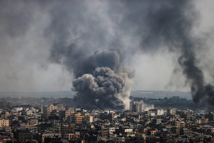 Hamas objavio da je u izraelskim zračnim napadima na konvoje ubijeno 70 ljudi