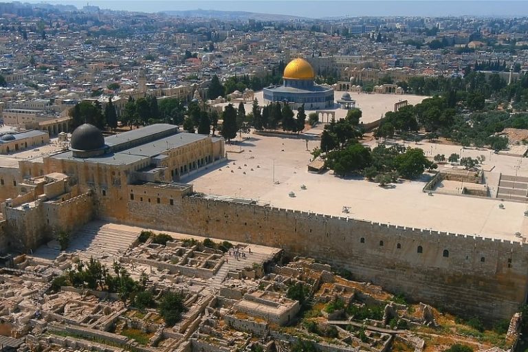 Izraelska policija zabranila ulazak muslimanima u džamiju Al-Aqsa