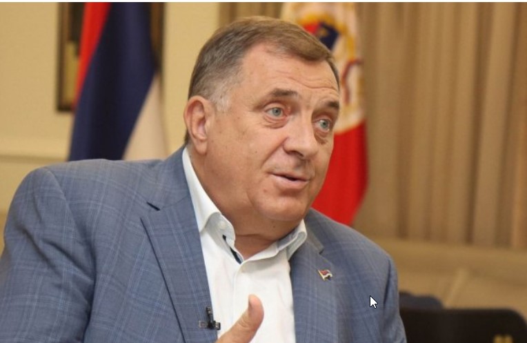 Dodik se obrušio na Sattlera: Počeli su glumiti Amerikance. Očito je nekome dužan u Sarajevu