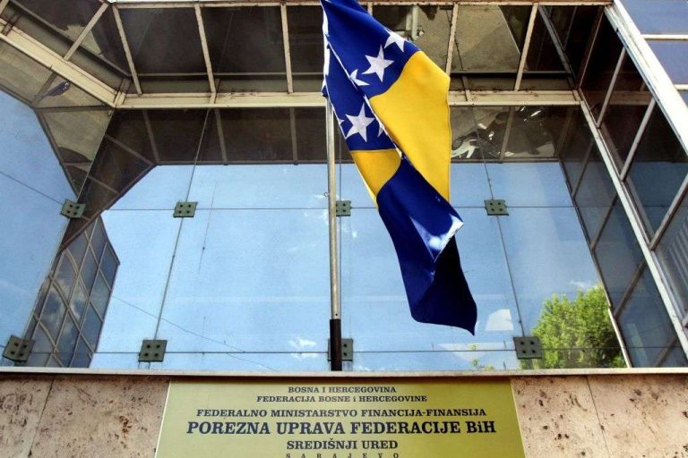 U 328 KONTROLA NA PODRUČJU FEDERACIJE BIH OTKRIVENA 63 RADNIKA NA CRNO