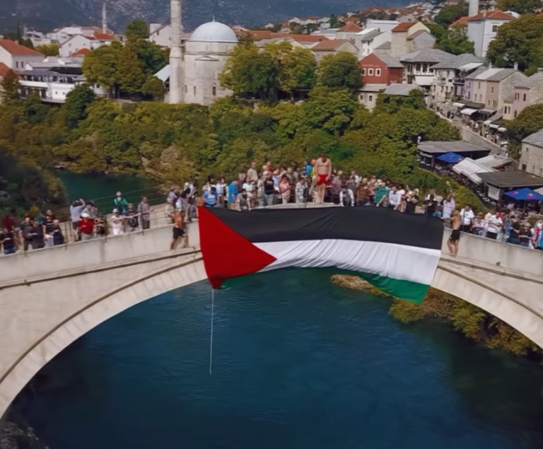 Skok sa Starog mosta za Palestinu