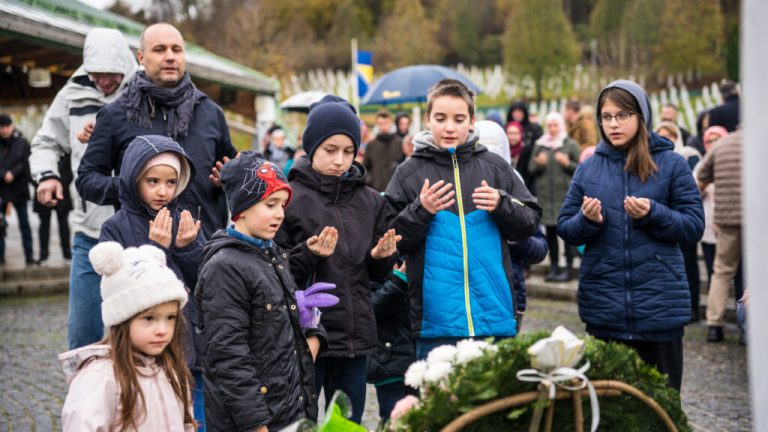 Dan državnosti u Memorijalnom centru Srebrenica: Predstavljen kurikulum o izučavanju genocida u školama