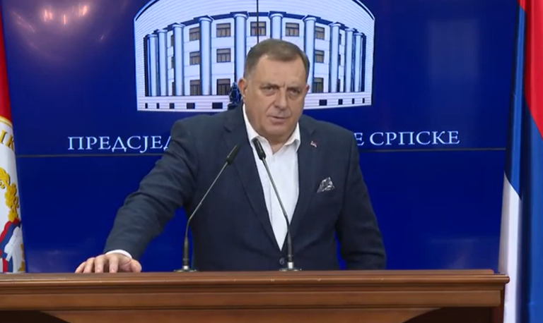 Dodik ne odustaje od smjene Heleza: To smeće će samo Nikšić da brani, svaka mu čast. Paradžemati postoje, reis ih pokriva