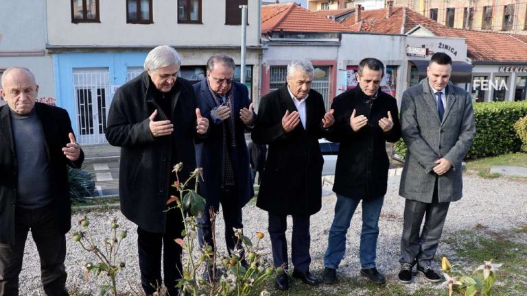 Nikšić na Šehitlucima: Narod koji ne drži do svoje historije ne može polagati nadu u svoju budućnost