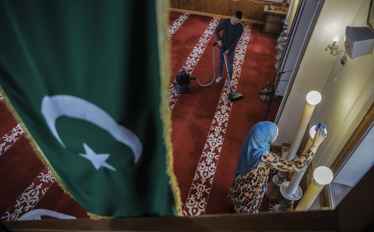 Sarajevske džamije uređene uoči ramazana, mjeseca posta, odricanja i darežljivosti