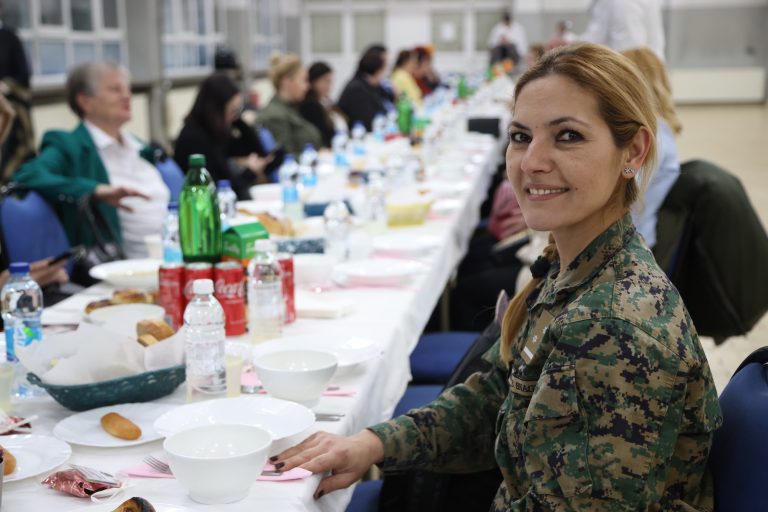 U kasarni ‘Rajlovac’ održan iftar za žene: ‘Ovo je jedan od pokazatelja koliko vjerska služba u MO znači za sistem odbrane’